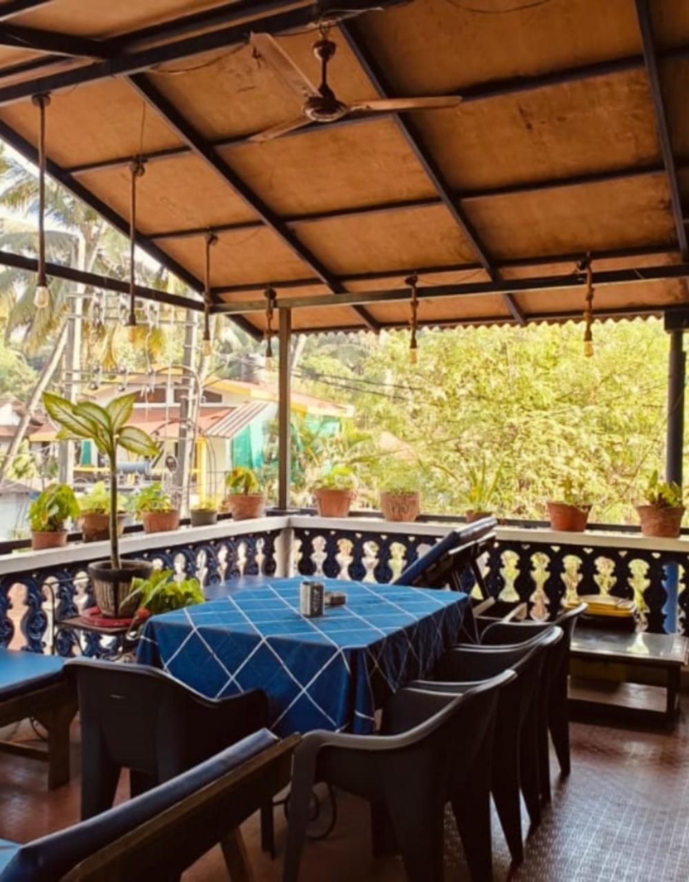 Villa Curlies Blue House à Anjuna Extérieur photo